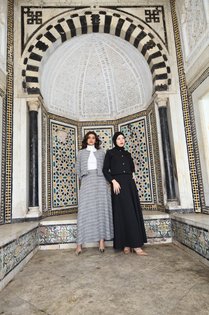 Set Lys en "Noir" (Veste + Jupe)