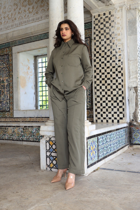 Set Flora "Pantalon + Chemise en Vert Olive"
